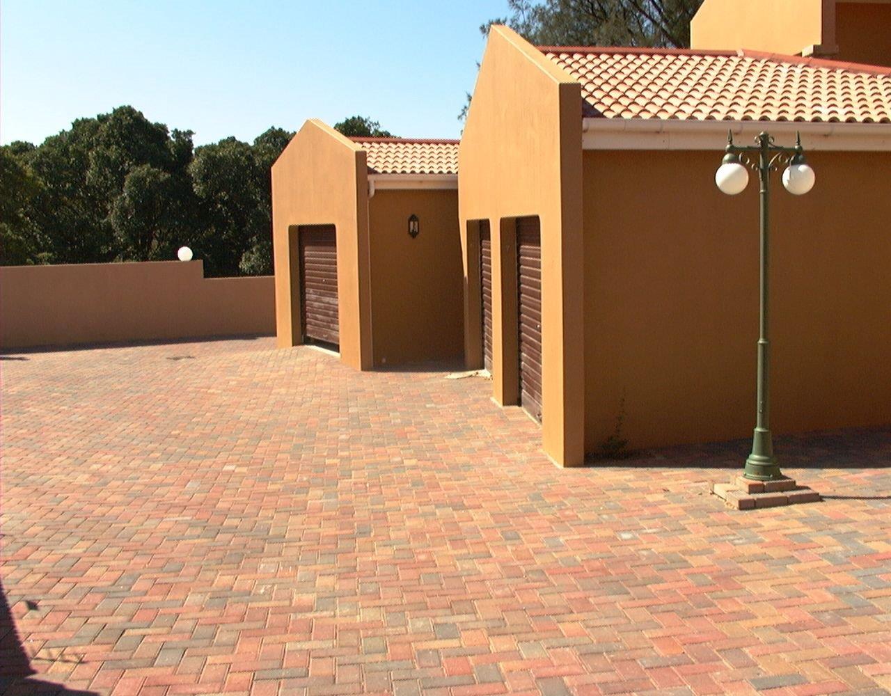 Driveway Domestic Pavers 1